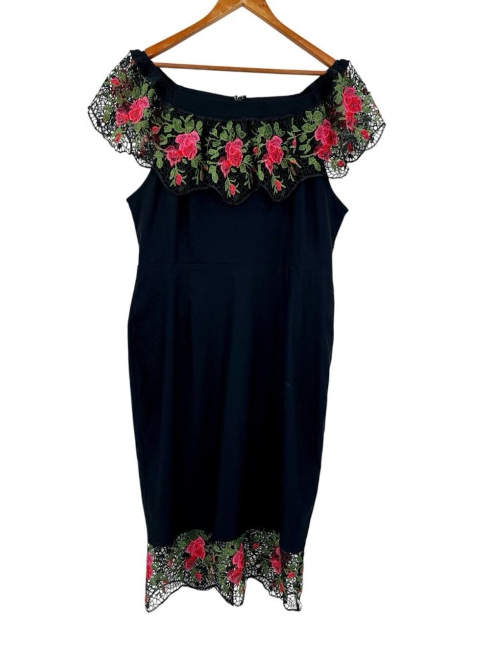 BOULEVARD NIGHTS ROCKIN BETTIE Women's Black Floral Lace Wiggle Dress NWT 2X